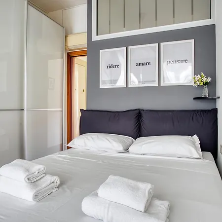 Appartement Just Urban - Delightful - Porta Romana Milan